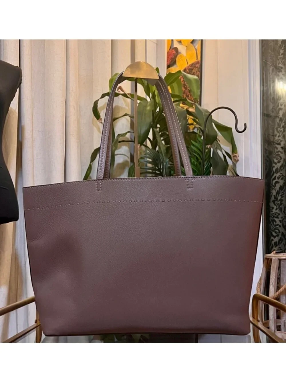 ✺ AUTHENTIC TORY BURCH TAUPE MCGRAW SHOULDER BAG
